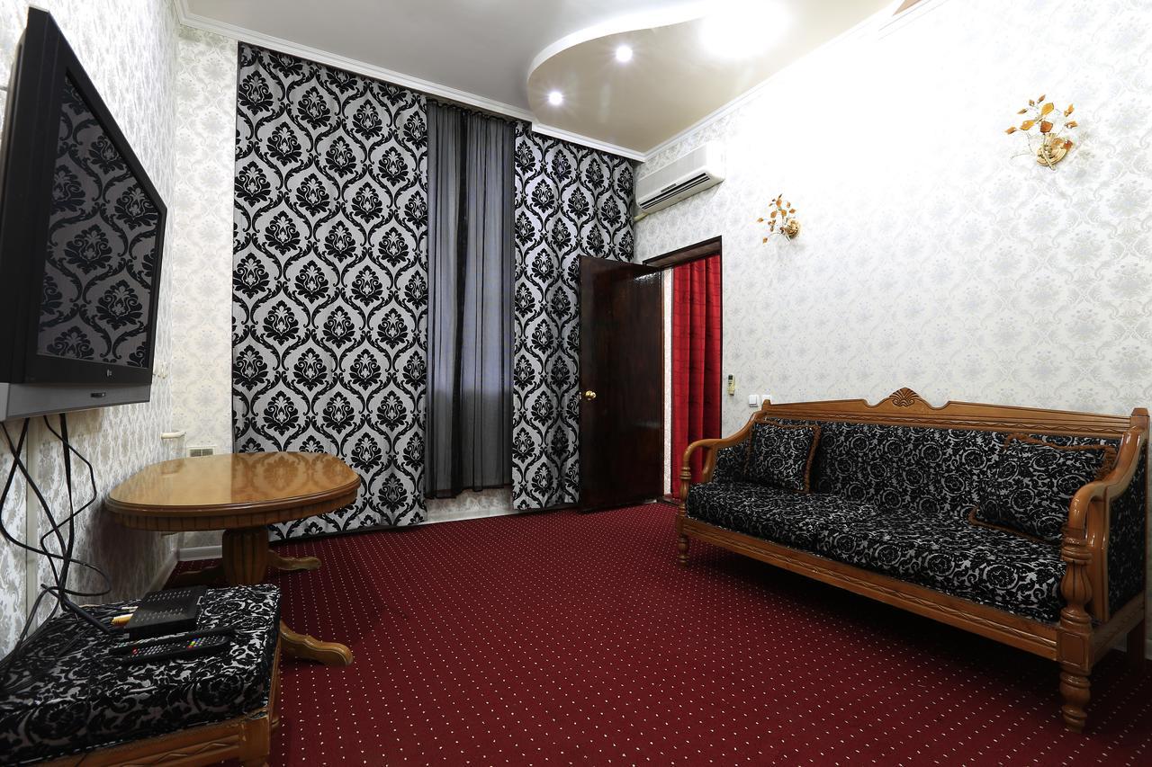 Hostel Raddus-Jss Tashkent Exterior photo